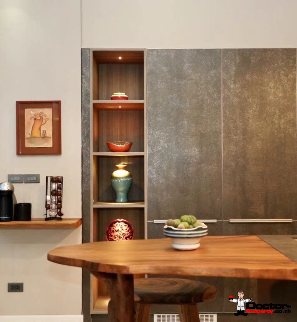 5 Bedroom Beachfront Villa – Na Mueang, Koh Samui – For Sale